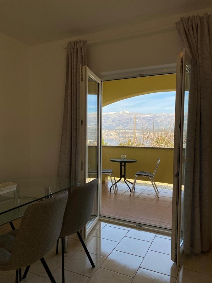 Apartments Mikecin Novigrad  Exterior photo
